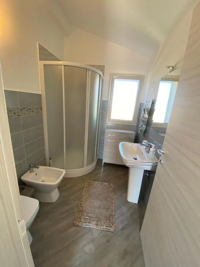 Ferienhaus Appartamento Le Grazie Campofelice Di Roccella